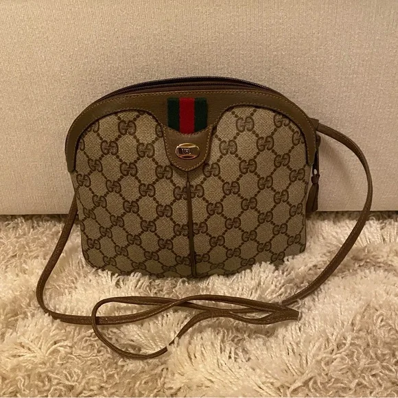 90402047 Vintage Gucci Sherry Line Crossbody